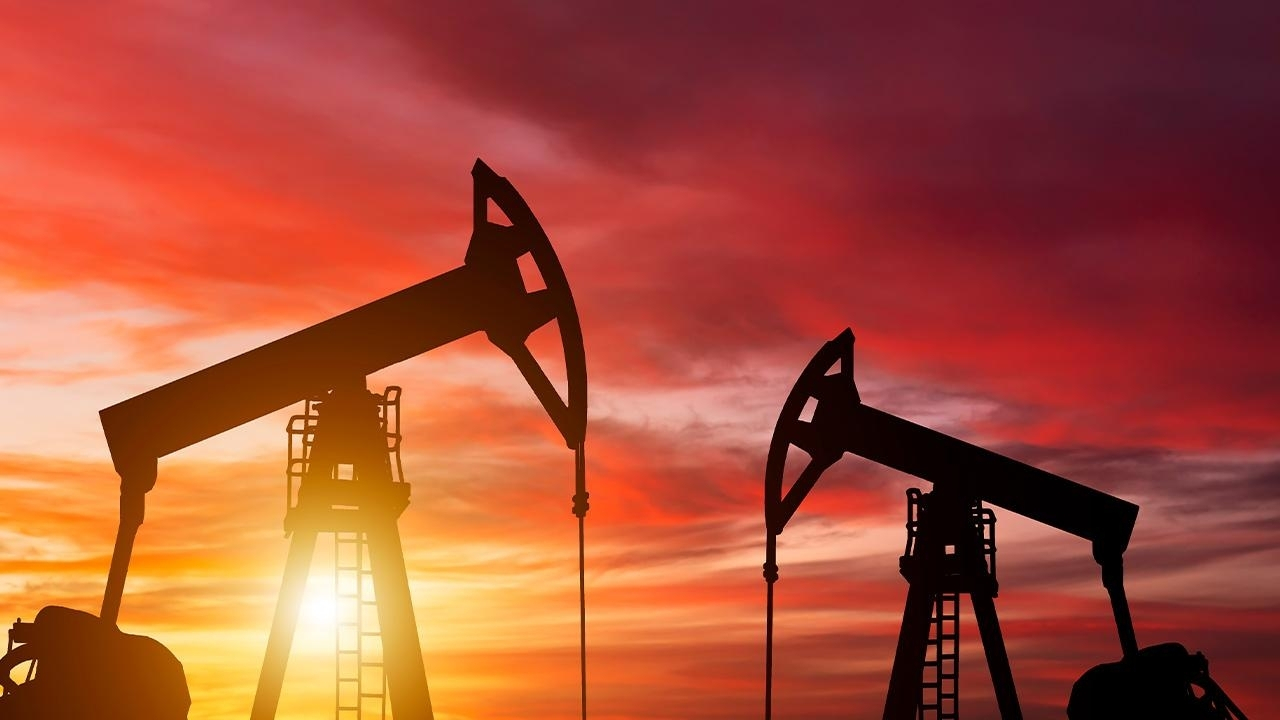 Petrol Fiyatları Yatay Seyrini Sürdürüyor