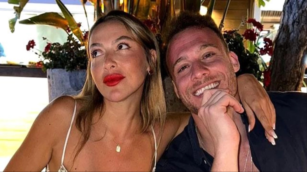 Kerem Bürsin ve Hadise Bodrum’da Görüntülendi