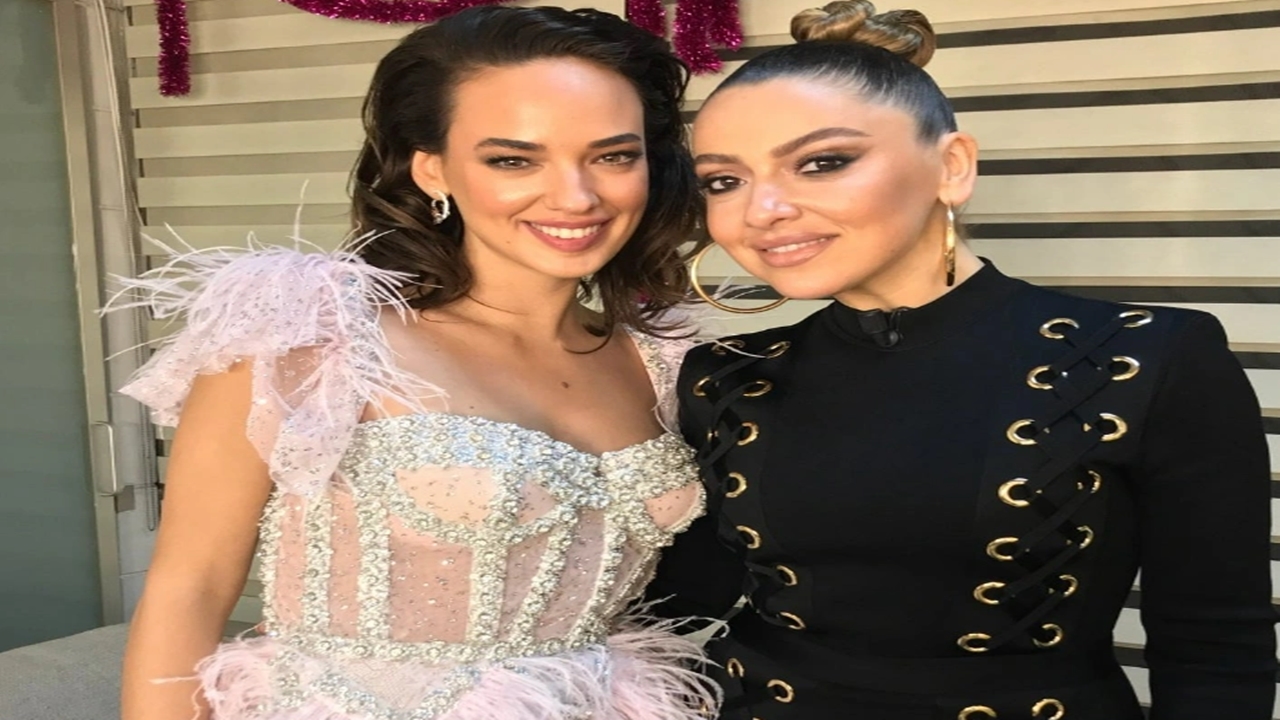Seda Bakan ve Hadise “Esas Oğlan” Dizisinde Bir Araya Geliyor
