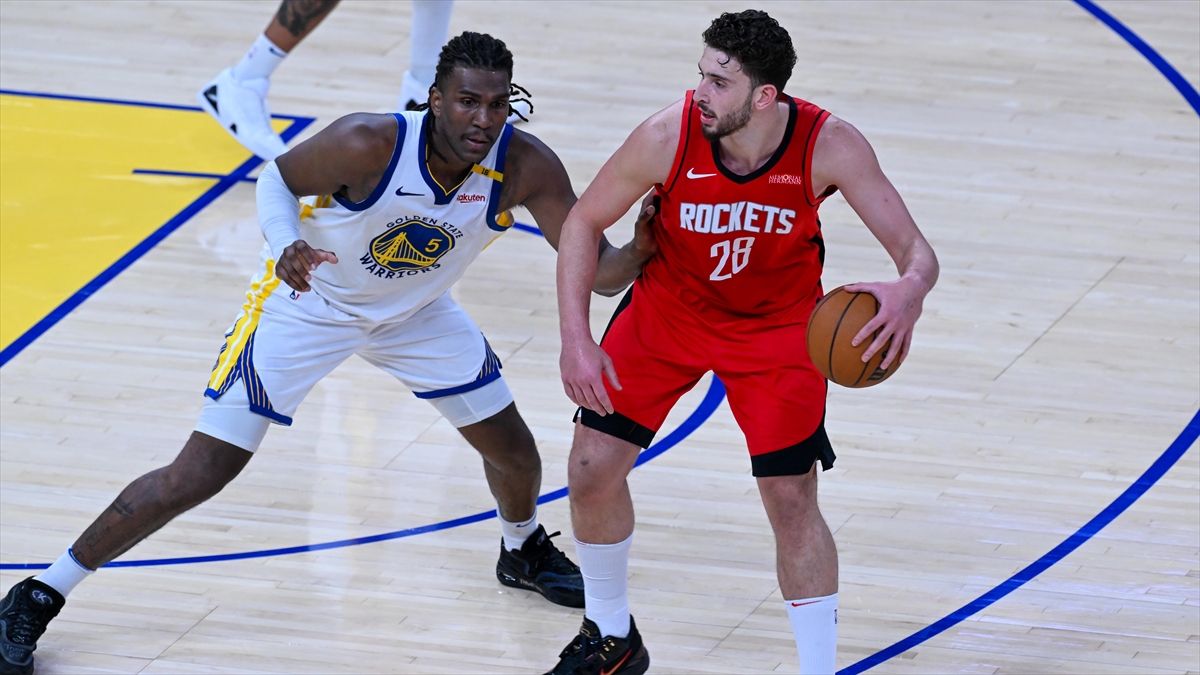 Alperen Şengün’ün “Double-Double” Yaptığı Maçta Rockets, Warriors’a 105-98 Yenildi Haberi