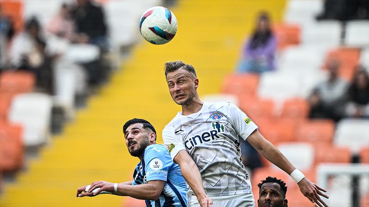 Kasımpaşa, Adana Deplasmanında 5 Golle Kazandı Haberi