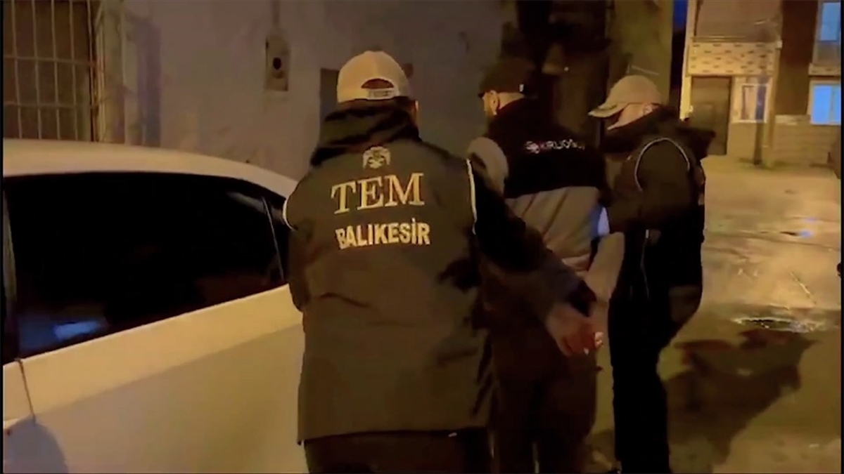 Terör Örgütü Deaş’a Yönelik “Gürz-44” Operasyonlarında 164 Şüpheli Yakalandı Haberi