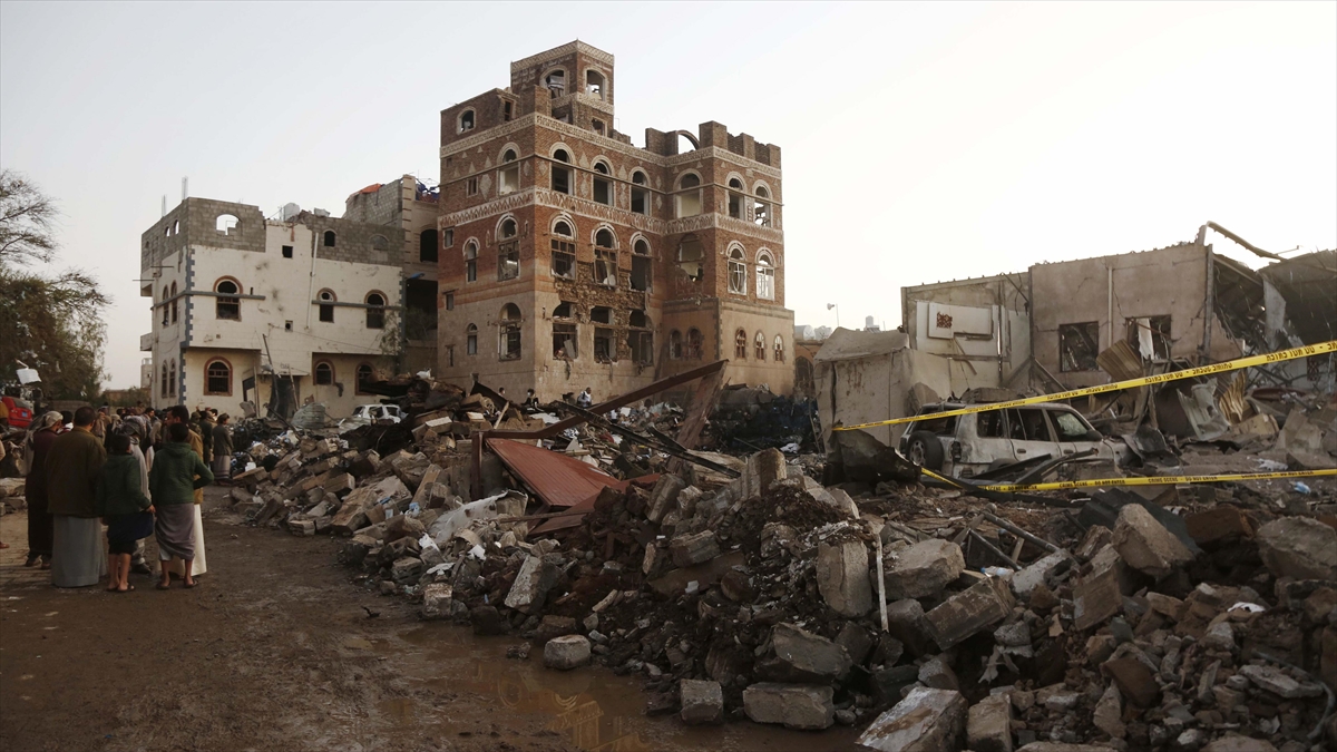Abd, Yemen’in Başkenti Sana Ile Sada, Hudeyde, Cevf Ve Amran Illerine Onlarca Hava Saldırısı Düzenledi Haberi
