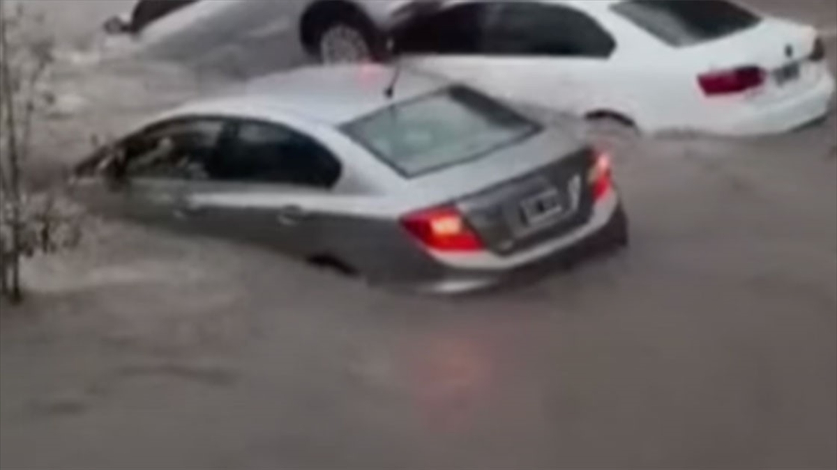 Arjantin’de Şiddetli Yağışların Yol Açtığı Sellerde 10 Kişi Hayatını Kaybetti Haberi