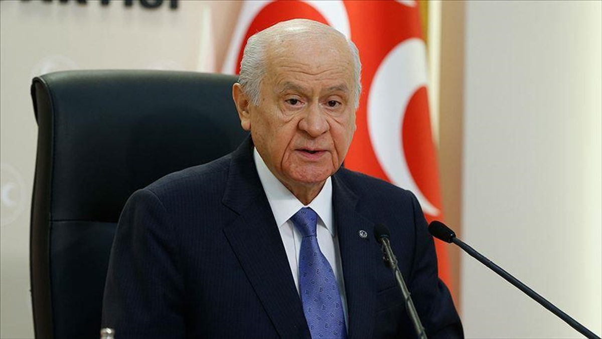Bahçeli: Maske Takıp Polisimize Saldıranların Demokrasi, Hukuk Veya Özgürlükle Hiçbir Ilgisi Yoktur Haberi