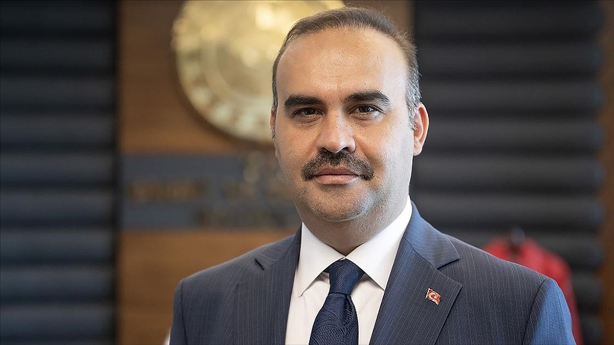 Bakan Kacır, Türkiye’ye Yapılacak Toplam 9,3 Milyar Dolarlık Yatırımın Detaylarını Paylaştı Haberi