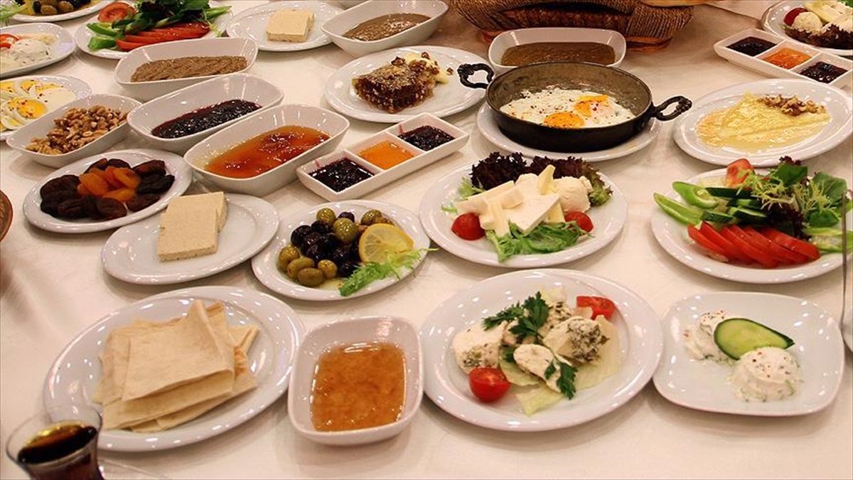 Bayramda Yiyecek Miktarının Aniden Artırılmaması Önerisi Haberi