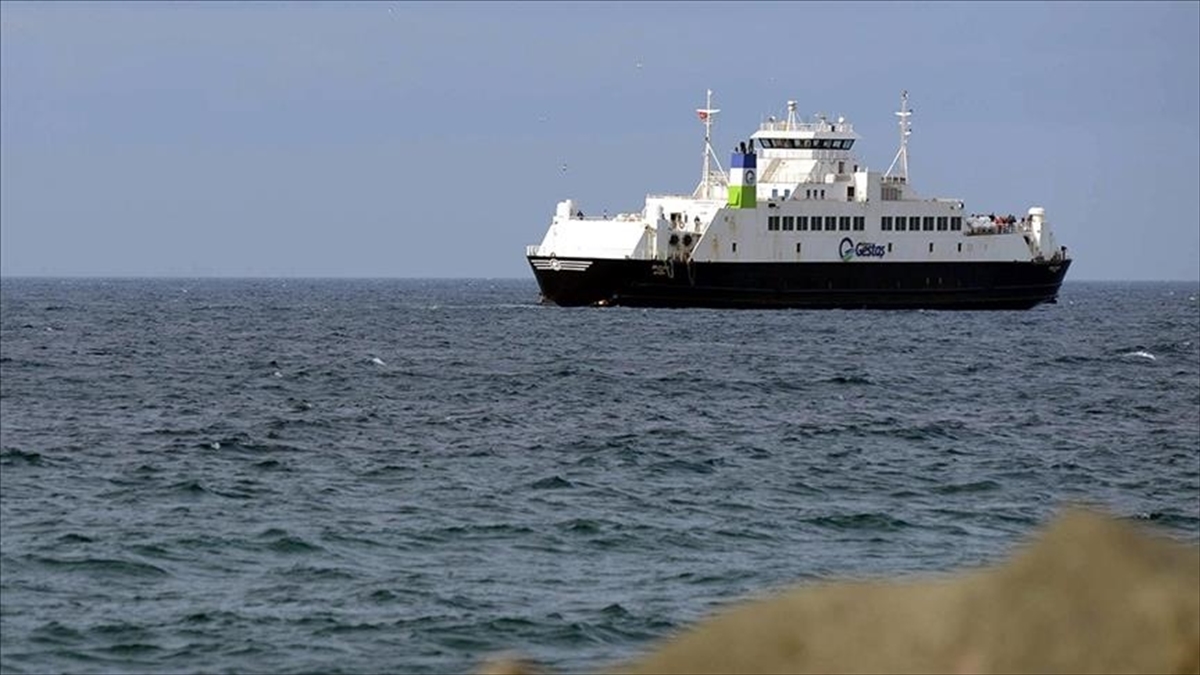Bozcaada Ve Gökçeada Feribot Seferleri Ramazan Bayramı Tatili Için Güncellendi Haberi