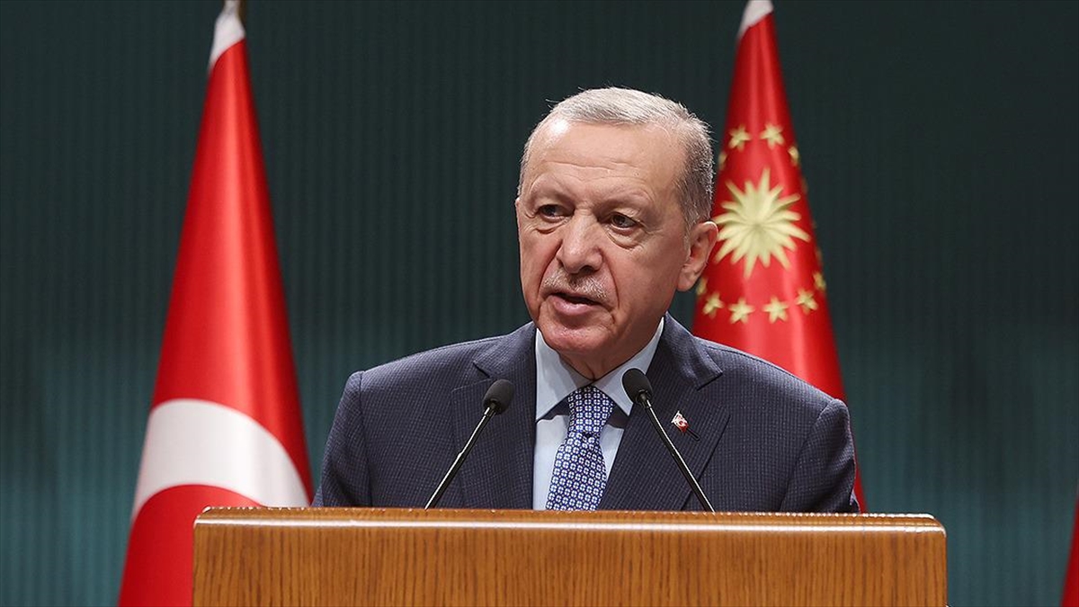 Cumhurbaşkanı Erdoğan: Bu Ramazanı Da Gönül Coğrafyamızda Yaşanan Zulümler Sebebiyle Buruk Geçirdik Haberi