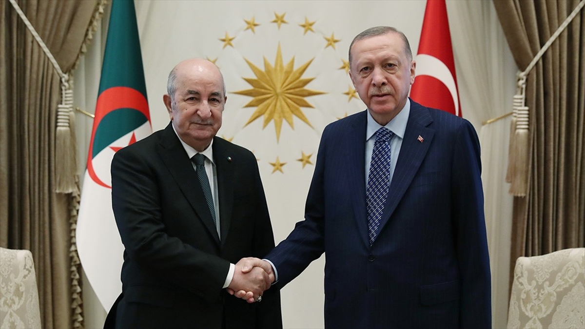 Cumhurbaşkanı Erdoğan, Cezayir Cumhurbaşkanı Tebbun Ile Görüştü Haberi