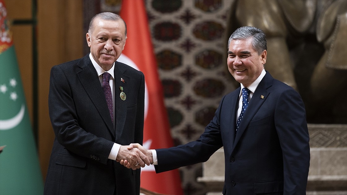 Cumhurbaşkanı Erdoğan, Türkmenistan Milli Lideri Berdimuhammedov Ile Görüştü Haberi
