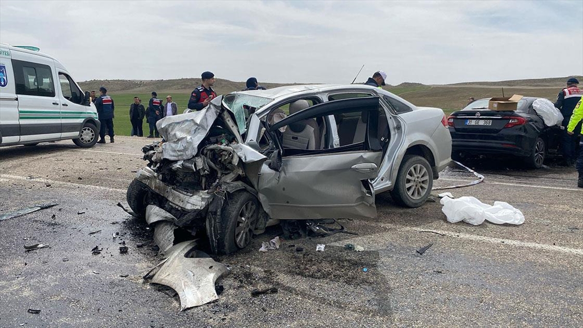 Haymana’daki Trafik Kazasında 6 Kişi Öldü, 3 Kişi Yaralandı Haberi