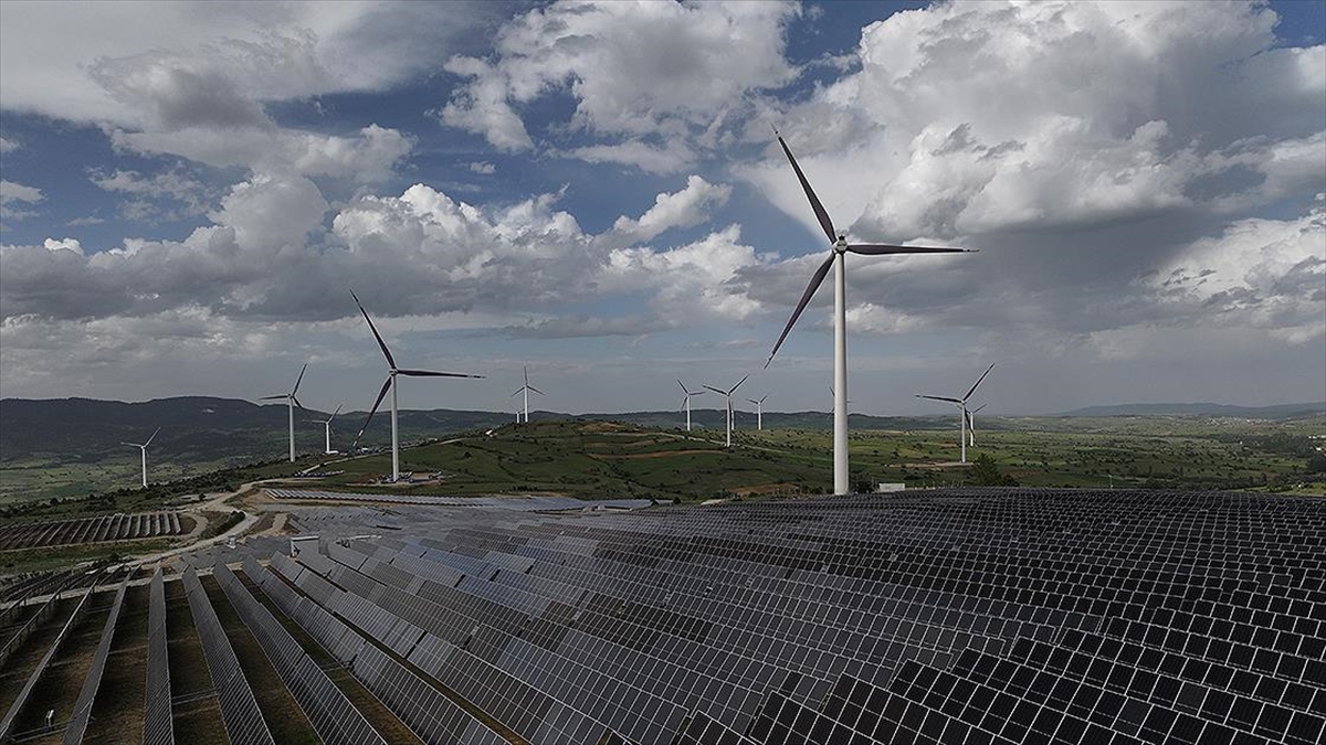 İkinci Ulusal Enerji Verimliliği Eylem Planı Kapsamında 3 Milyar Dolardan Fazla Yatırım Yapıldı Haberi
