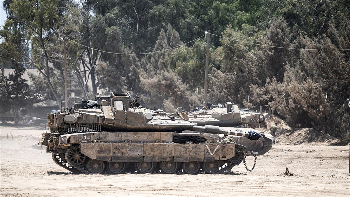 İsrail Ordusundan Istifa Eden Pilot Yüzbaşı, İsrail’in Gazze’de Yaptığı “Soykırımın” Durdurulması Çağrısı Yaptı Haberi