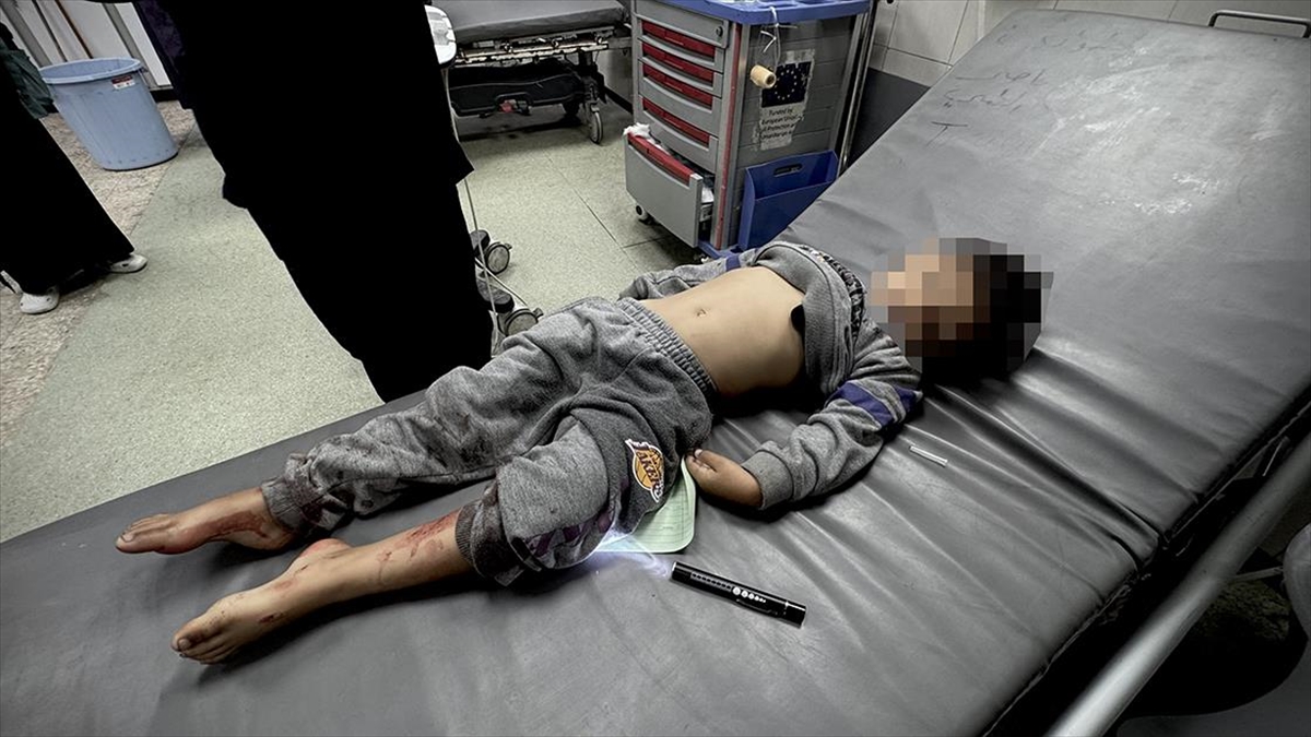 İsrail Ordusunun Gazze Şeridi’ne Düzenlediği Saldırılarda 6 Filistinli Hayatını Kaybetti Haberi