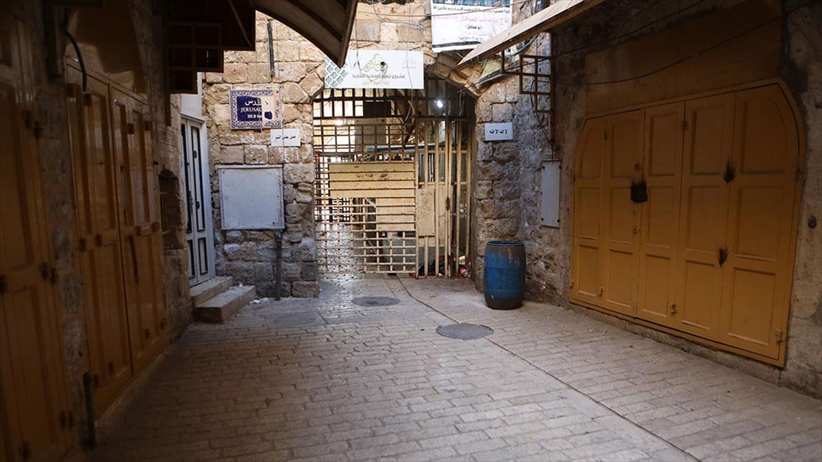 İsrail Ramazanın Üçüncü Cumasında Da Harem-I İbrahim Camisi’ni Müslümanlara Tam Olarak Açmayı Reddetti Haberi