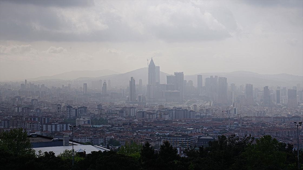 İstanbul, 1 Hafta Çöl Tozunun Etkisinde Kalacak Haberi