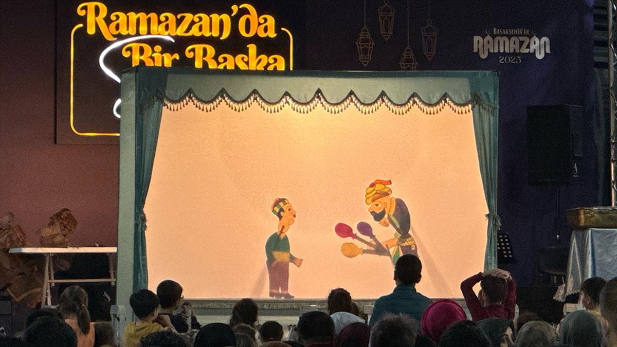 Karagöz Ve Hacivat “Dev Gölgeler” Oyunuyla Yeniden Hayat Buldu Haberi