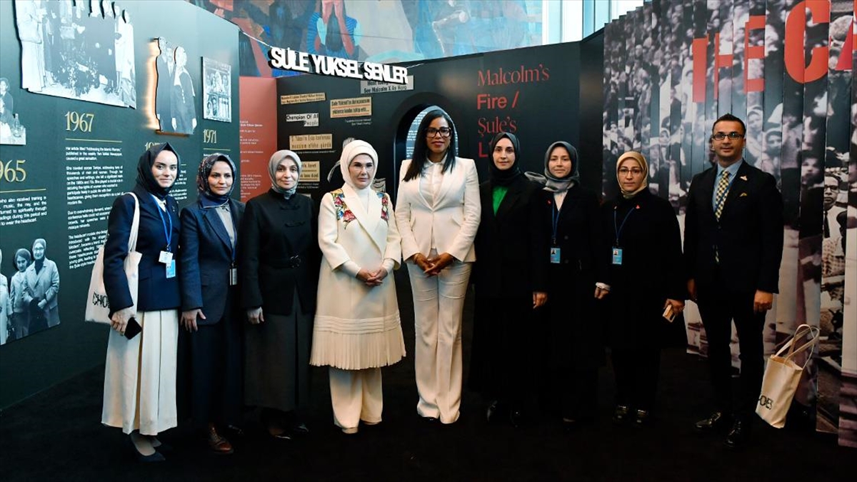 New York’taki Yankılar Sergisi, Malcolm X Ve Şenler’in “Benzer Mücadelelerini” Anlatıyor Haberi