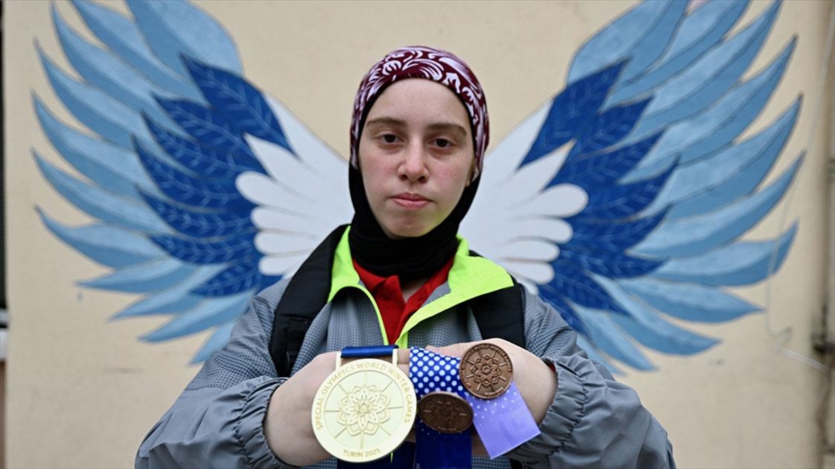 Özel Sporcu Şehriye Naz Koncalıoğlu’nun Dünya Kış Oyunları Şampiyonluğu Gururu Haberi