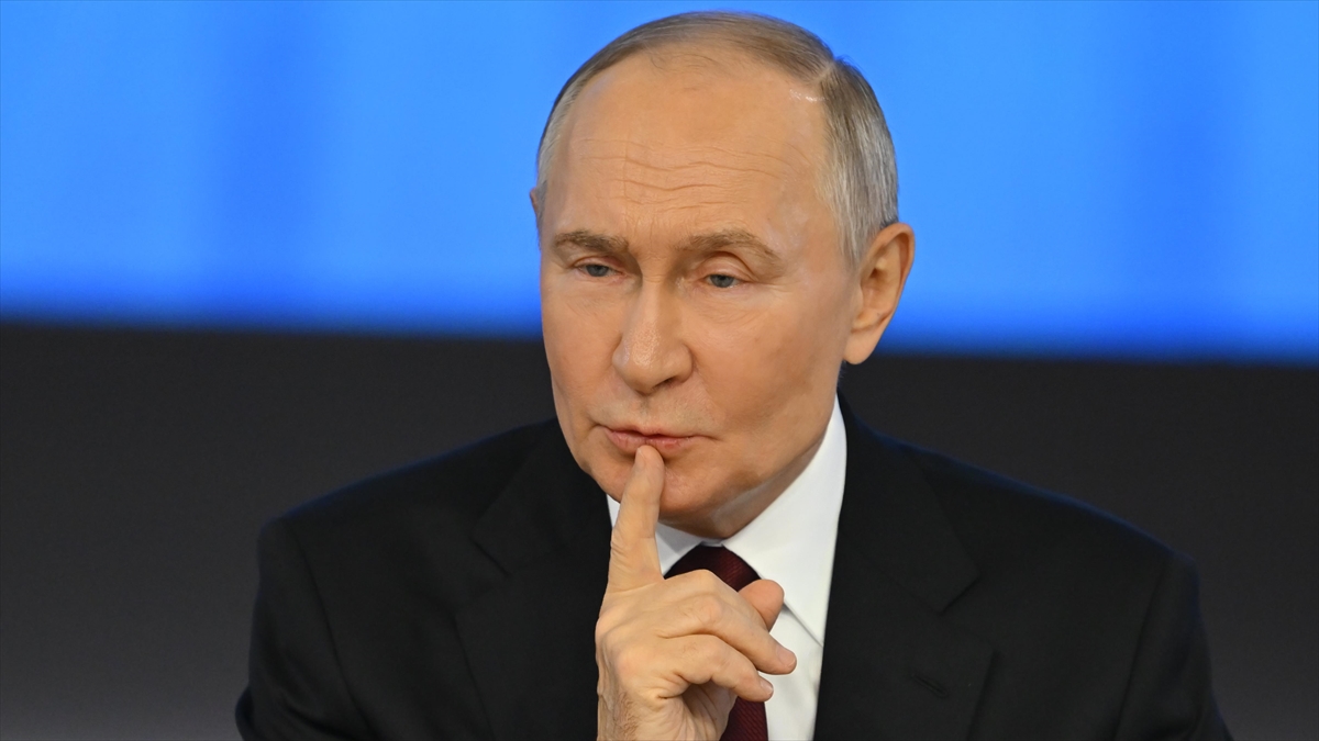 Putin, Ukrayna’ya Demokratik Bir Seçim Yapılabilmesi Için Geçici Yönetim Atanmasını Önerdi Haberi