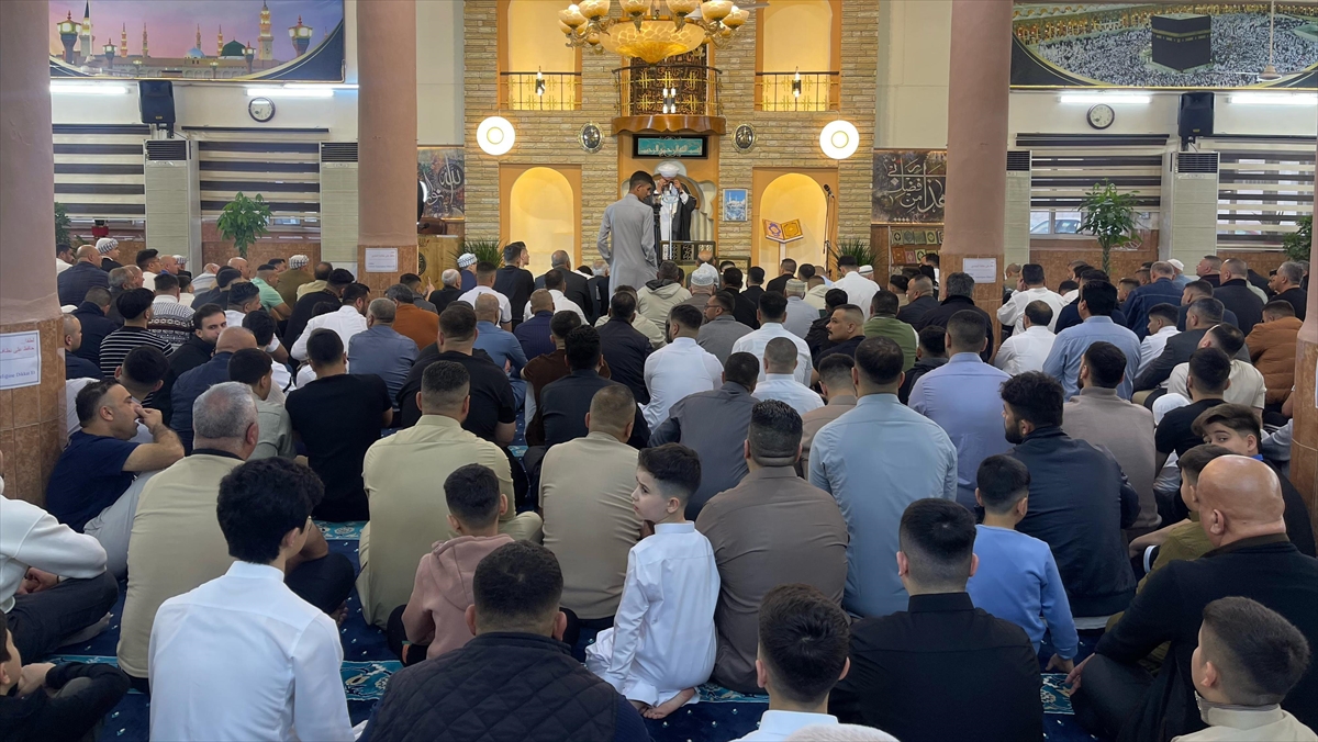 Ramazan Bayramı’nı Bir Gün Geç Kutluyorlar Haberi