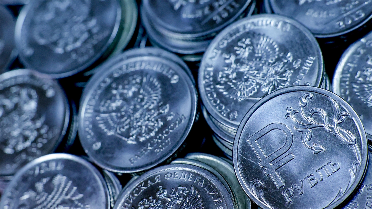 Rus Ekonomisi 2024’Te 200 Trilyon Ruble Büyüklüğe Ulaştı Haberi