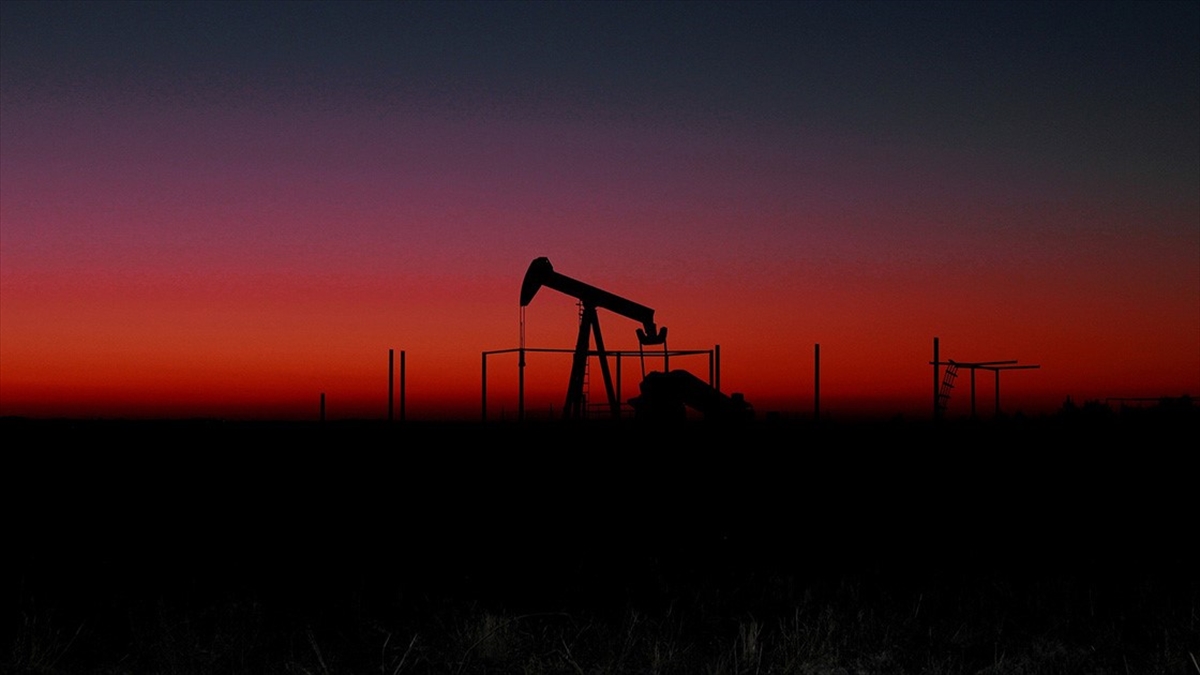 Abd’nin Ticari Ham Petrol Stokları 2,6 Milyon Varil Arttı Haberi