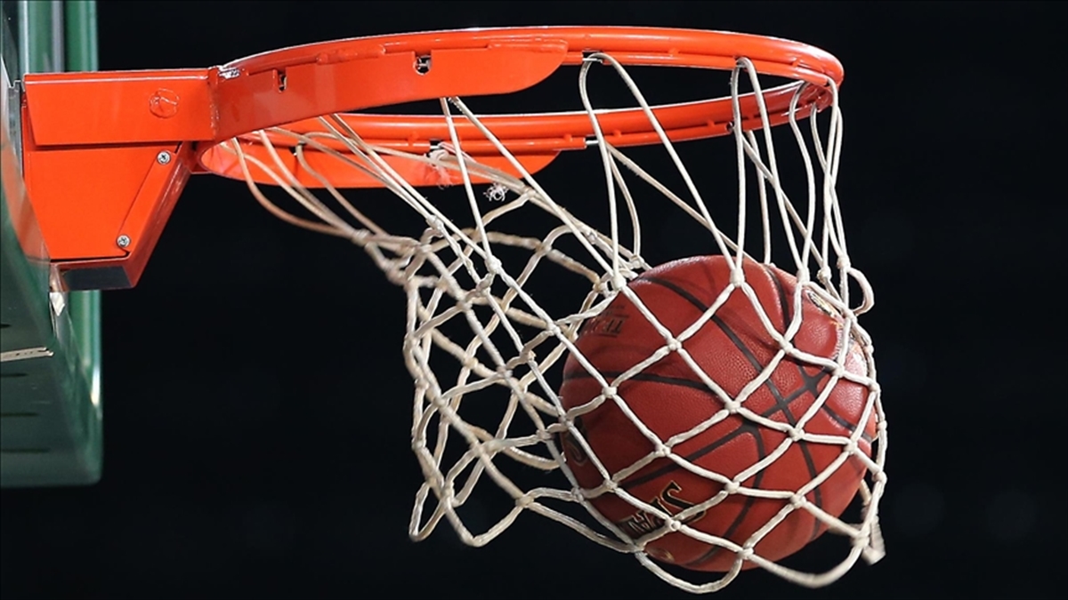 Amerikan Erkekler Kolej Basketbolunda Şampiyon Florida Haberi