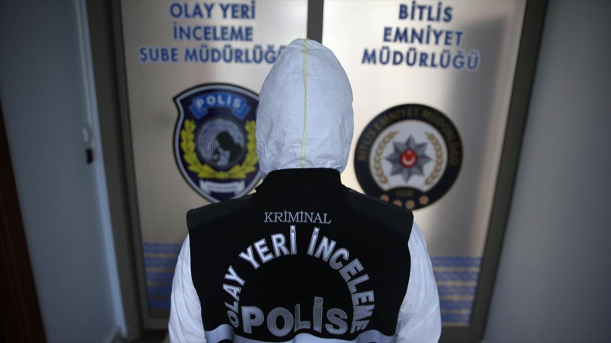 Bitlis Polisi “Her Temas Bir Iz Bırakır” Ilkesiyle 15 Ayda 355 Suçluyu Yakaladı Haberi