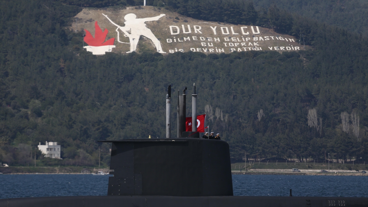 Çanakkale Boğazı’nda Batan “Dumlupınar” Ve “Atılay” Denizaltılarında Şehit Olan Denizciler Anıldı Haberi