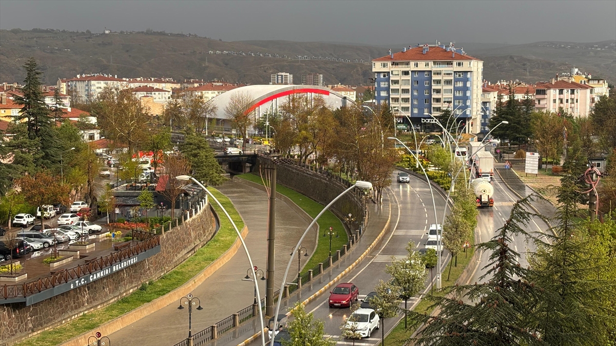 Çankırı Ve Diyarbakır’da Sağanak Ve Dolu Etkili Oldu Haberi
