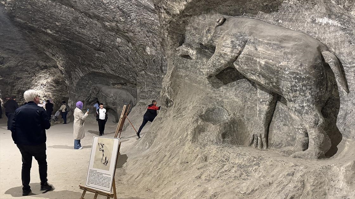 Çankırı’nın Yer Altı Tuz Şehri Bayram Tatilinde 35 Bin Ziyaretçi Ağırladı Haberi