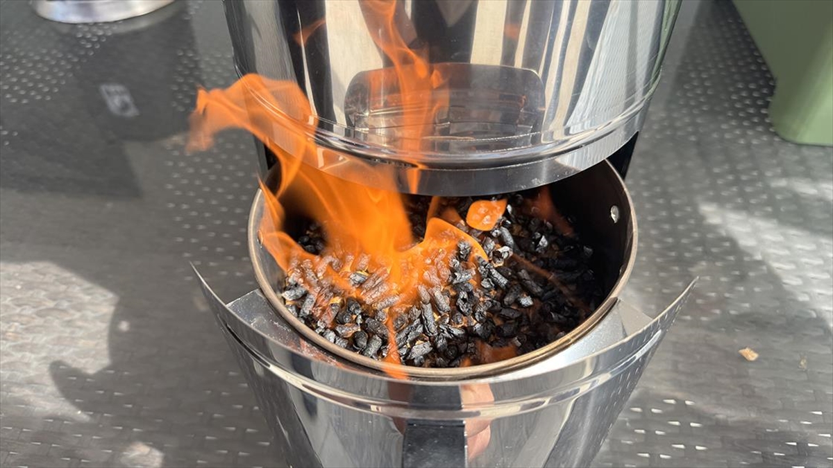 Çay Pelet Yakıtlı Çevreci Semaverlerle Demlenecek Haberi