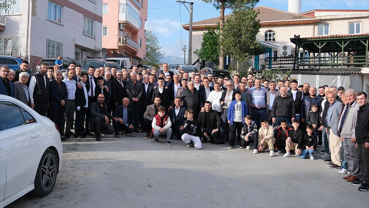 Denizli’de Mahalleli Imece Usulü Bayram Yemeği Geleneğini Sürdürüyor Haberi