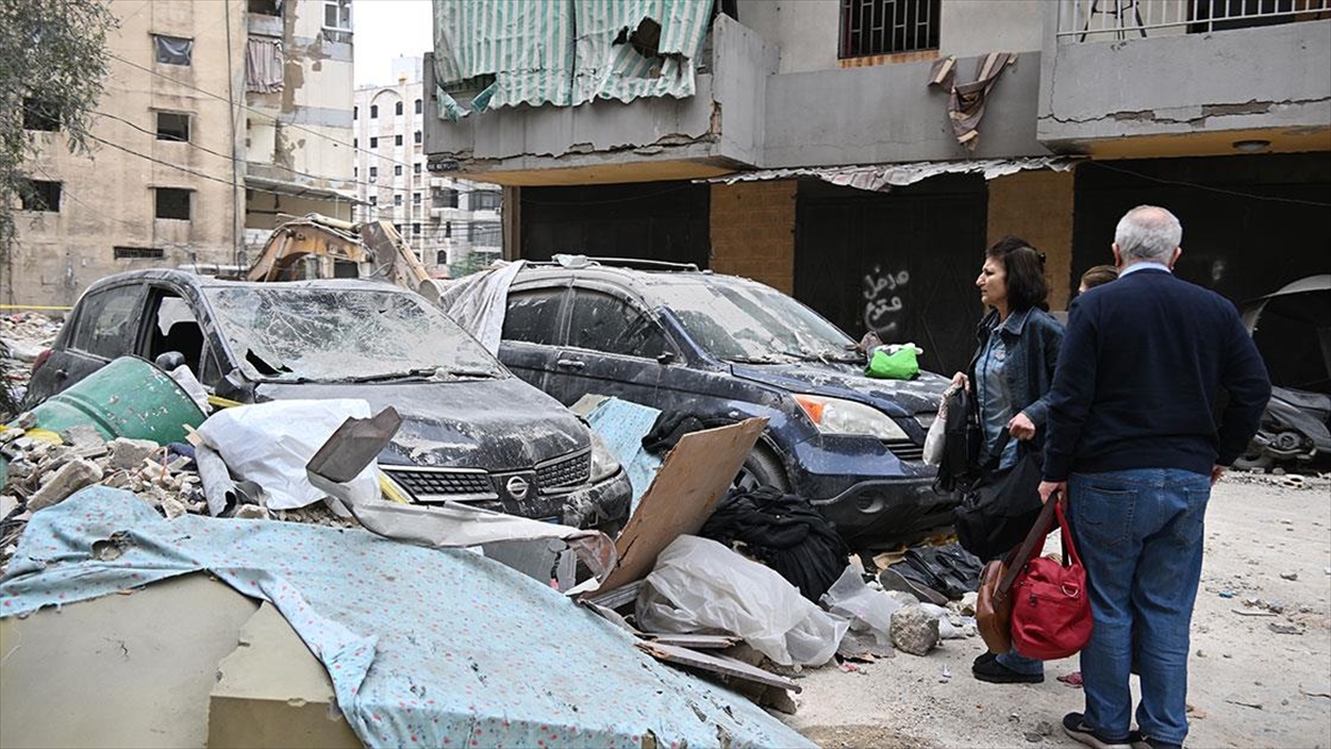 İsrail’in, Beyrut’un Güneyine Düzenlediği Hava Saldırısında 3 Kişi Öldü Haberi