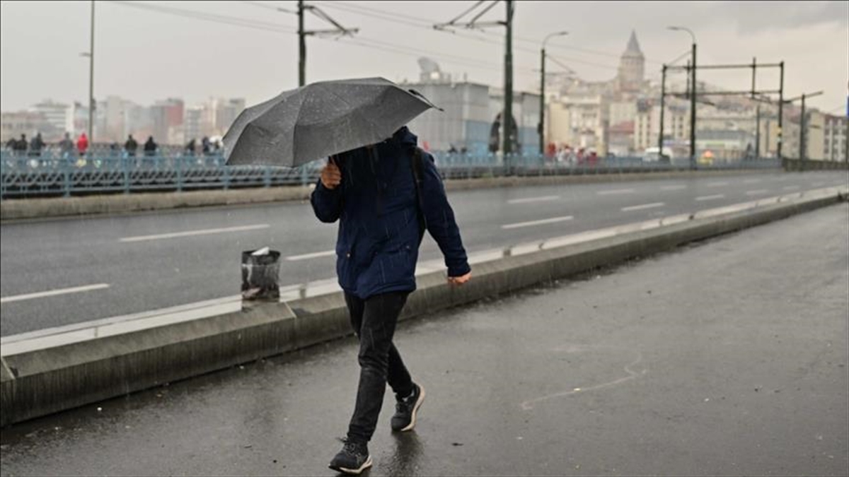 İstanbul Valiliğinden Soğuk Ve Yağışlı Hava Uyarısı Haberi