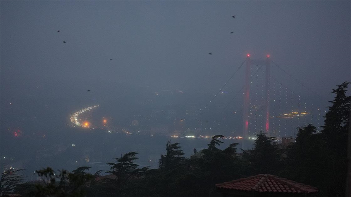 İstanbul’da Sis Etkili Oluyor Haberi