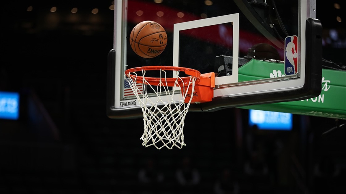 Nba’de Lavine-Derozan Ikilisinin 80 Sayı Attığı Maçta Kings, Pistons’ı Mağlup Etti Haberi