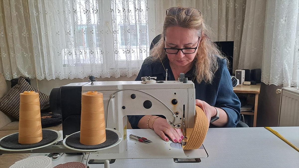 Özel Gereksinimli Oğlu Için Evini Atölyeye Dönüştürdü Haberi