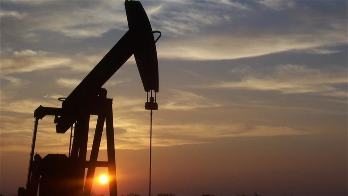 Petrol Fiyatlarının Uzun Süre 80 Dolara Ulaşamayacağı Öngörülüyor Haberi