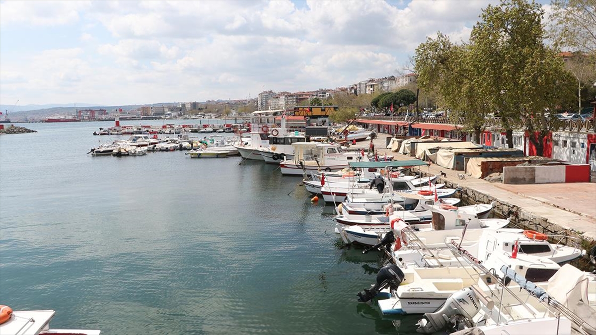 Tekirdağ’da Deniz Ulaşımına Poyraz Engeli Haberi