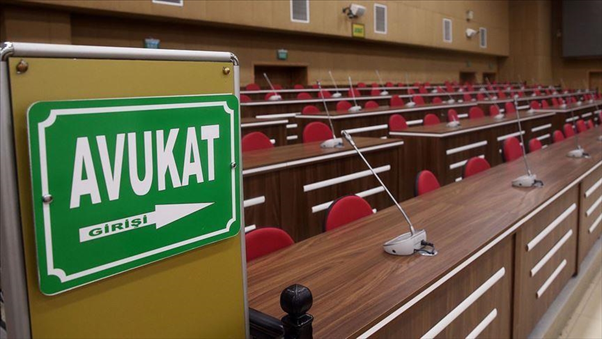 Türkiye’nin En Kalabalık Avukat Kadrosu İstanbul’da Haberi