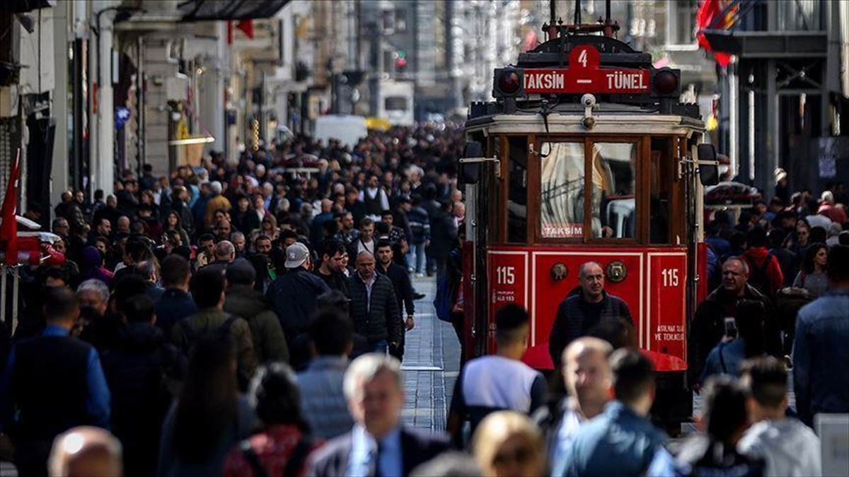 Türkiye’nin Kadın Nüfusu 2026’Da Erkekleri Geçecek Haberi