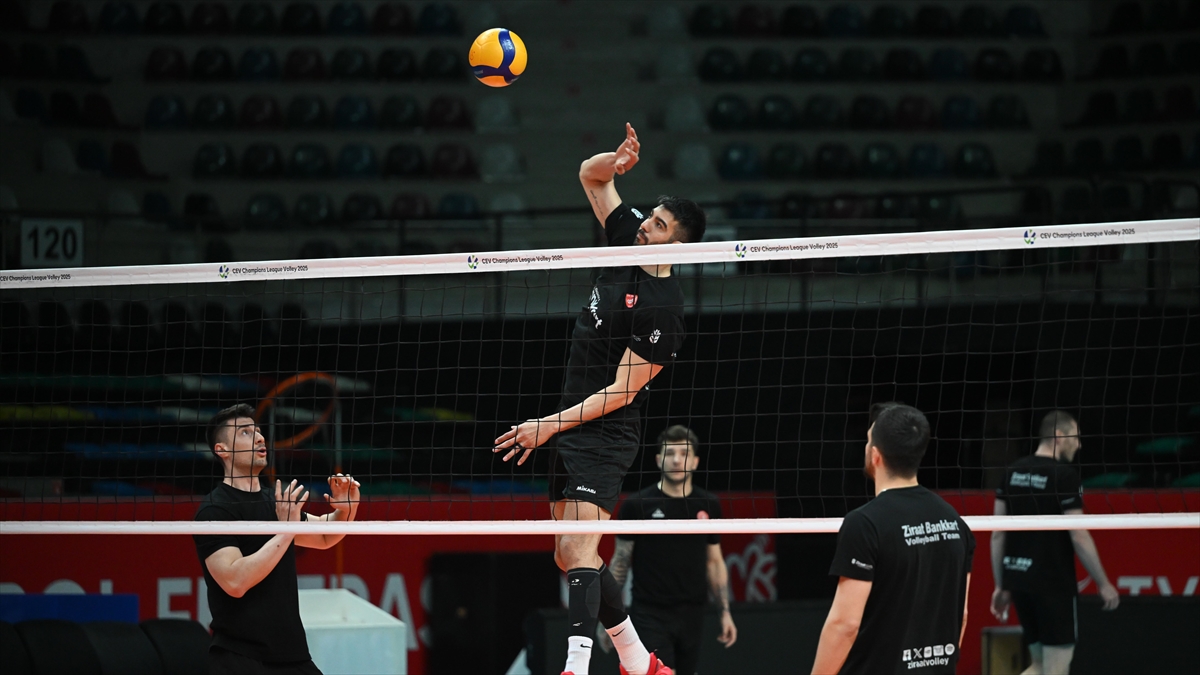 Ziraat Bankkart Voleybol Takımı, Kulüp Tarihinin Ilk Avrupa Kupası Için Sahaya Çıkacak Haberi
